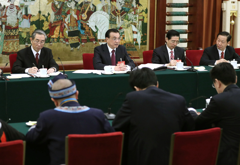 3月8日，中共中央政治局常委、国务院总理李克强参加十二届全国人大五次会议广西代表团的审议。